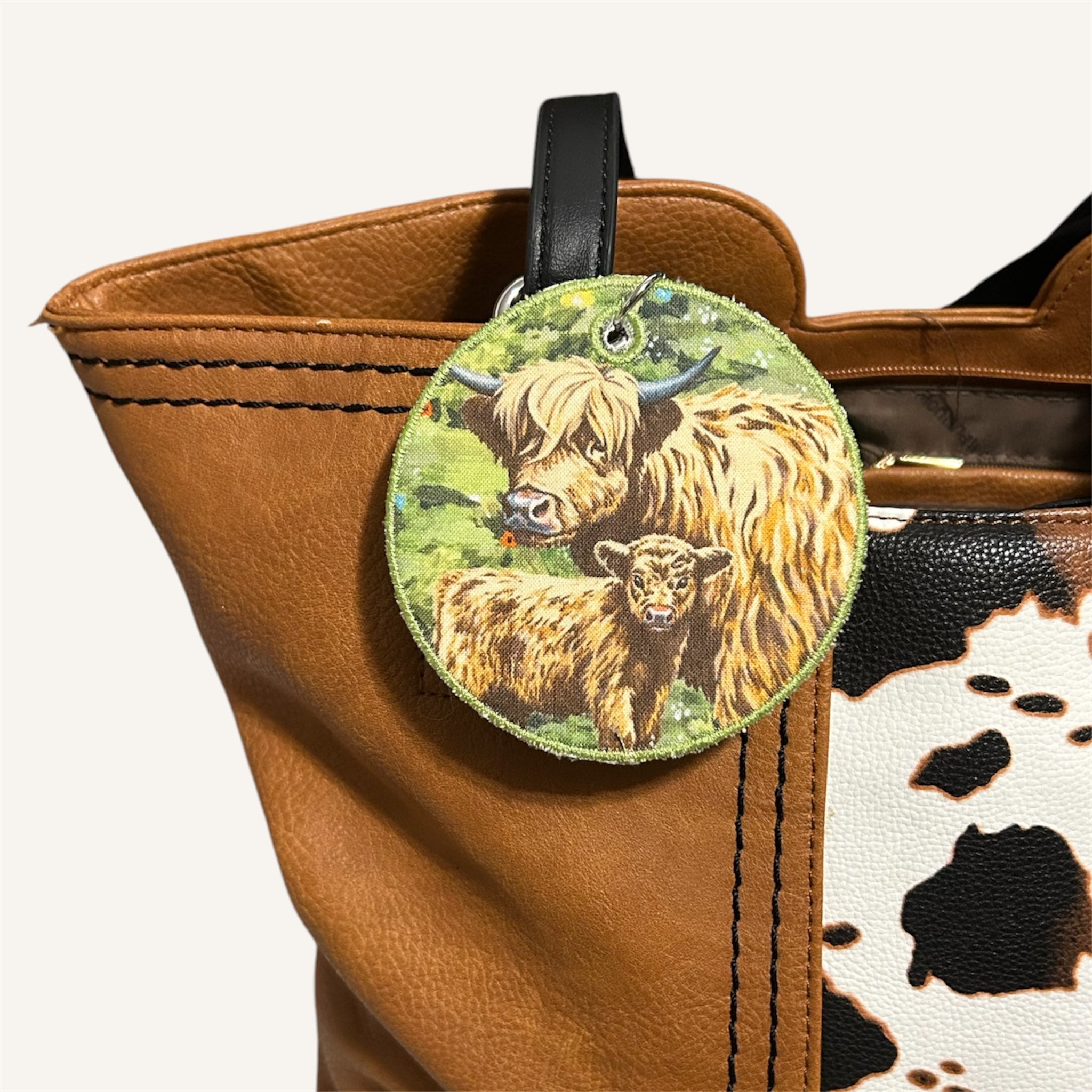 👜Personalized Embroidered Bag Tag - 3.5”