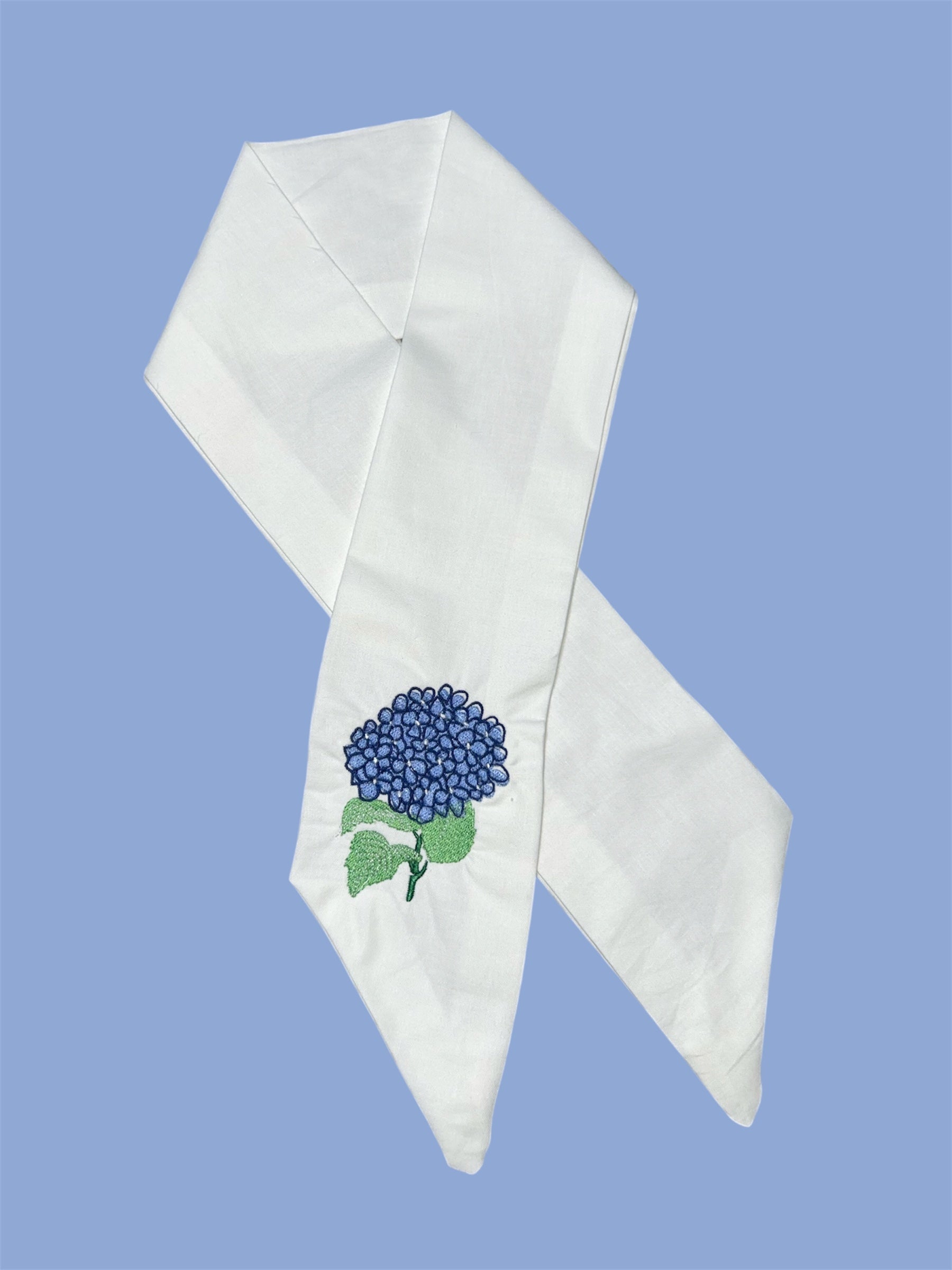 🤍🌿 Embroidered Hydrangea Wreath Sash